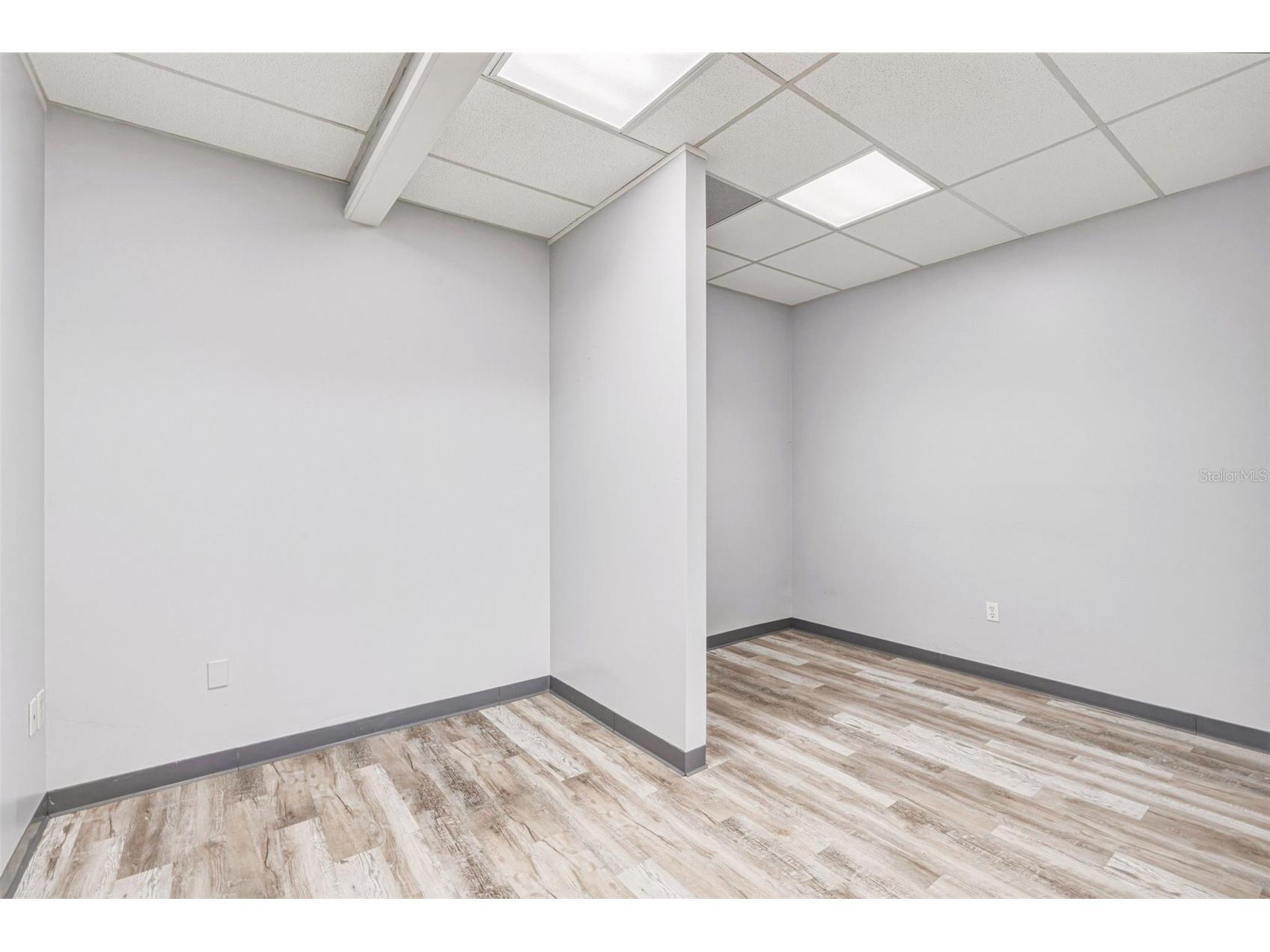 501 S Indiana Avenue Englewood FL 34223 C7524449 image47