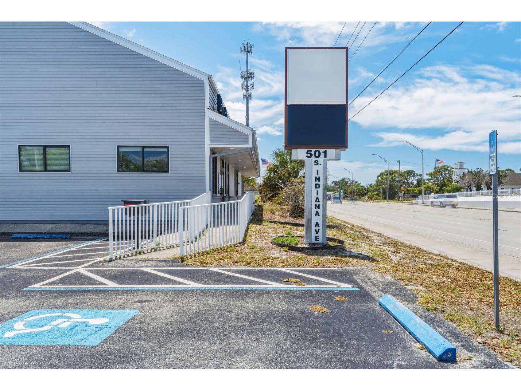 501 S Indiana Avenue Englewood FL 34223 C7524449 image6