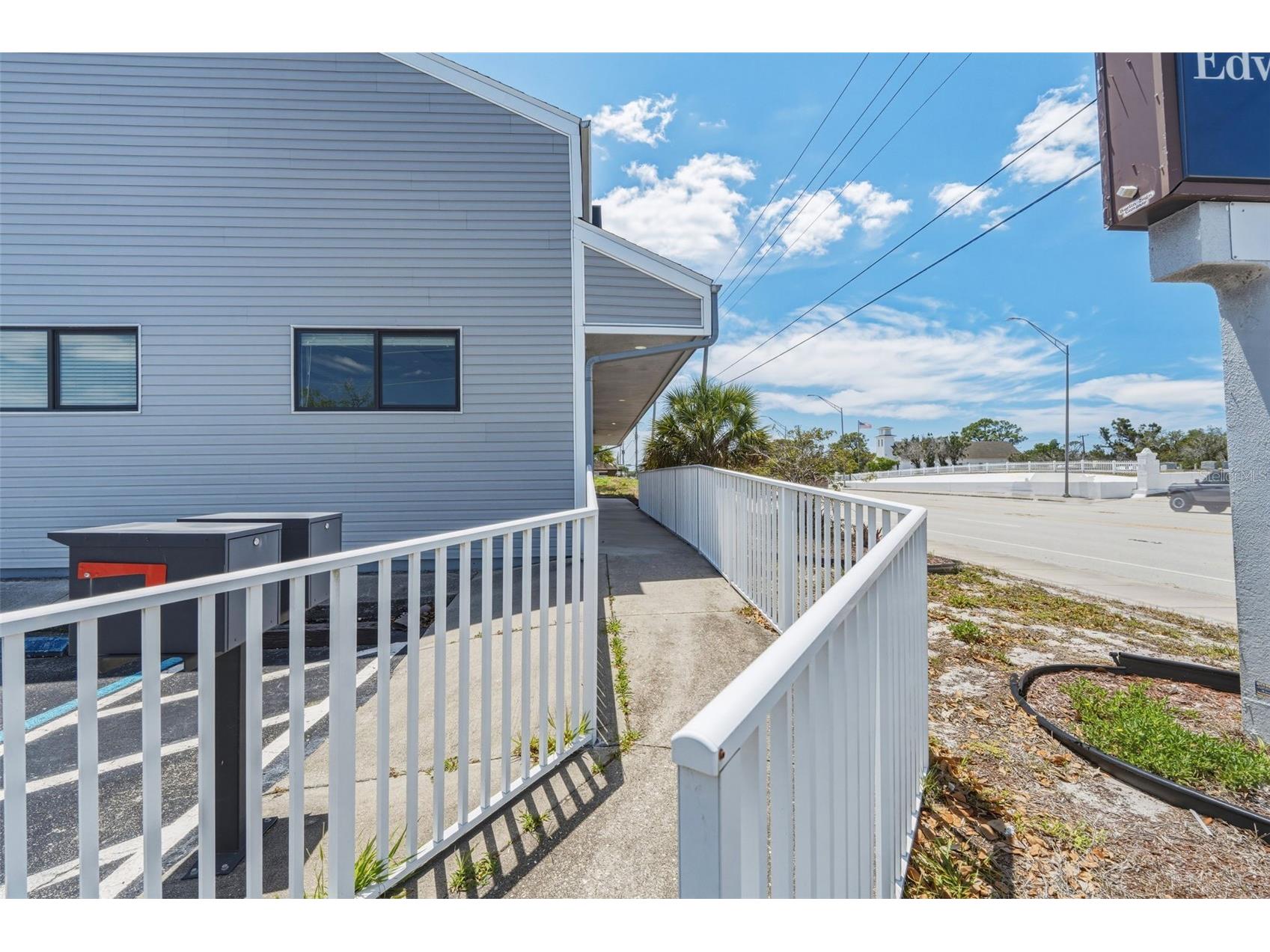501 S Indiana Avenue Englewood FL 34223 C7524449 image7