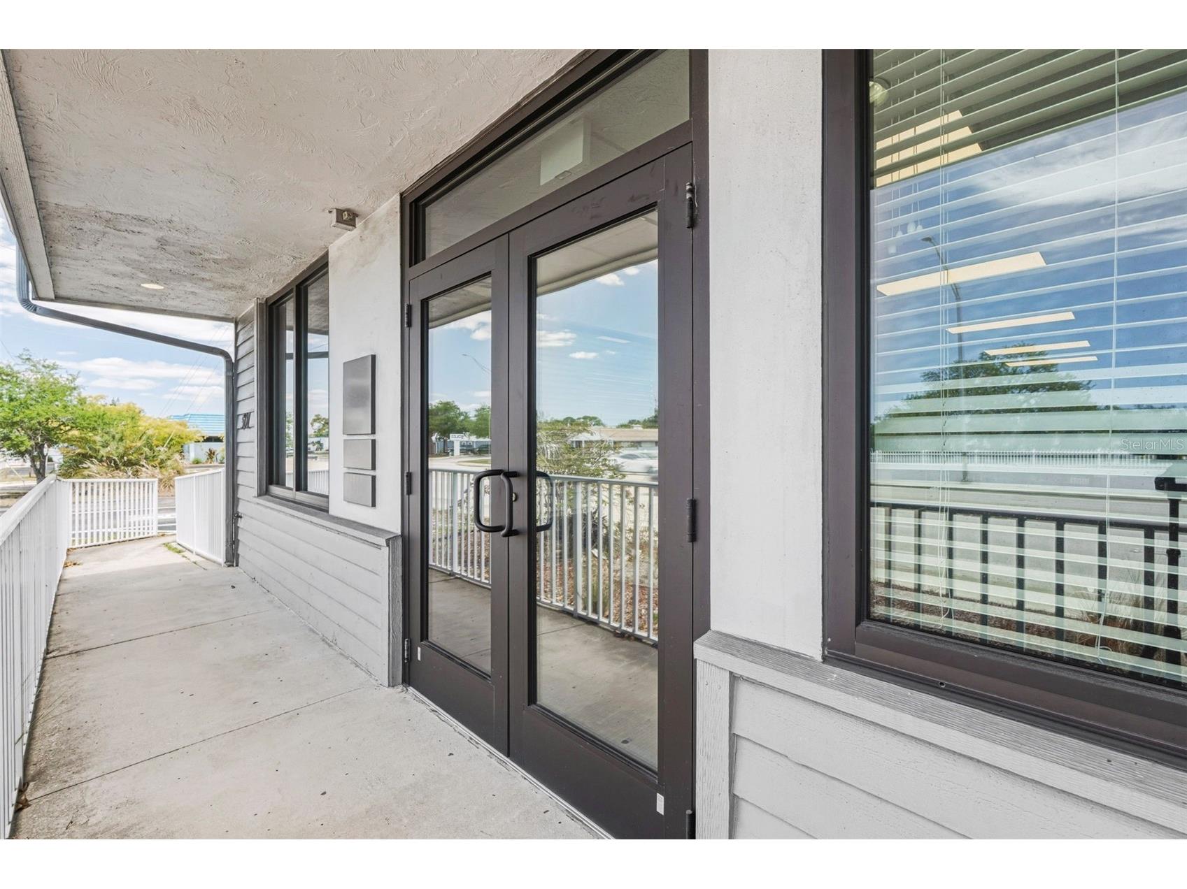 501 S Indiana Avenue Englewood FL 34223 C7524449 image8