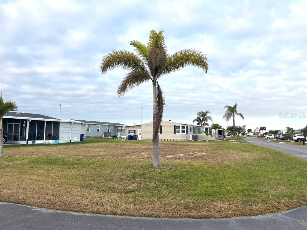 501 San Clemente Circle North Port FL 34287 TB8329459 image2