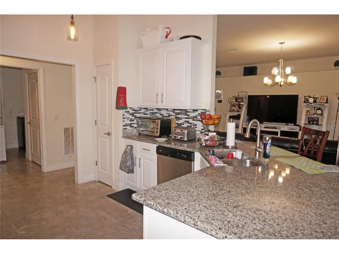 501 San Cristobal Avenue Punta Gorda FL 33983 C7515163 image14