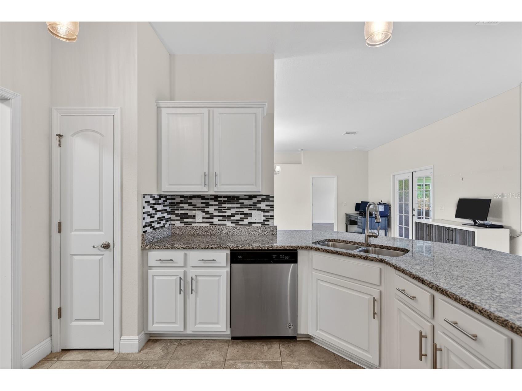 501 San Cristobal Avenue Punta Gorda FL 33983 C7524618 image16