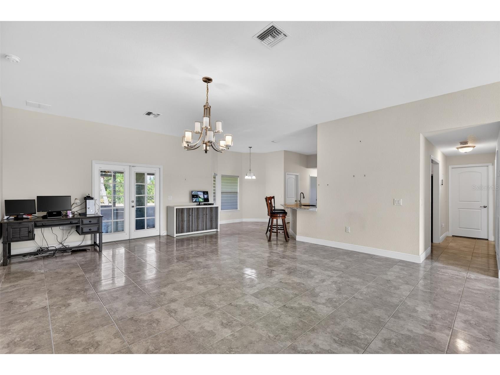 501 San Cristobal Avenue Punta Gorda FL 33983 C7524618 image8
