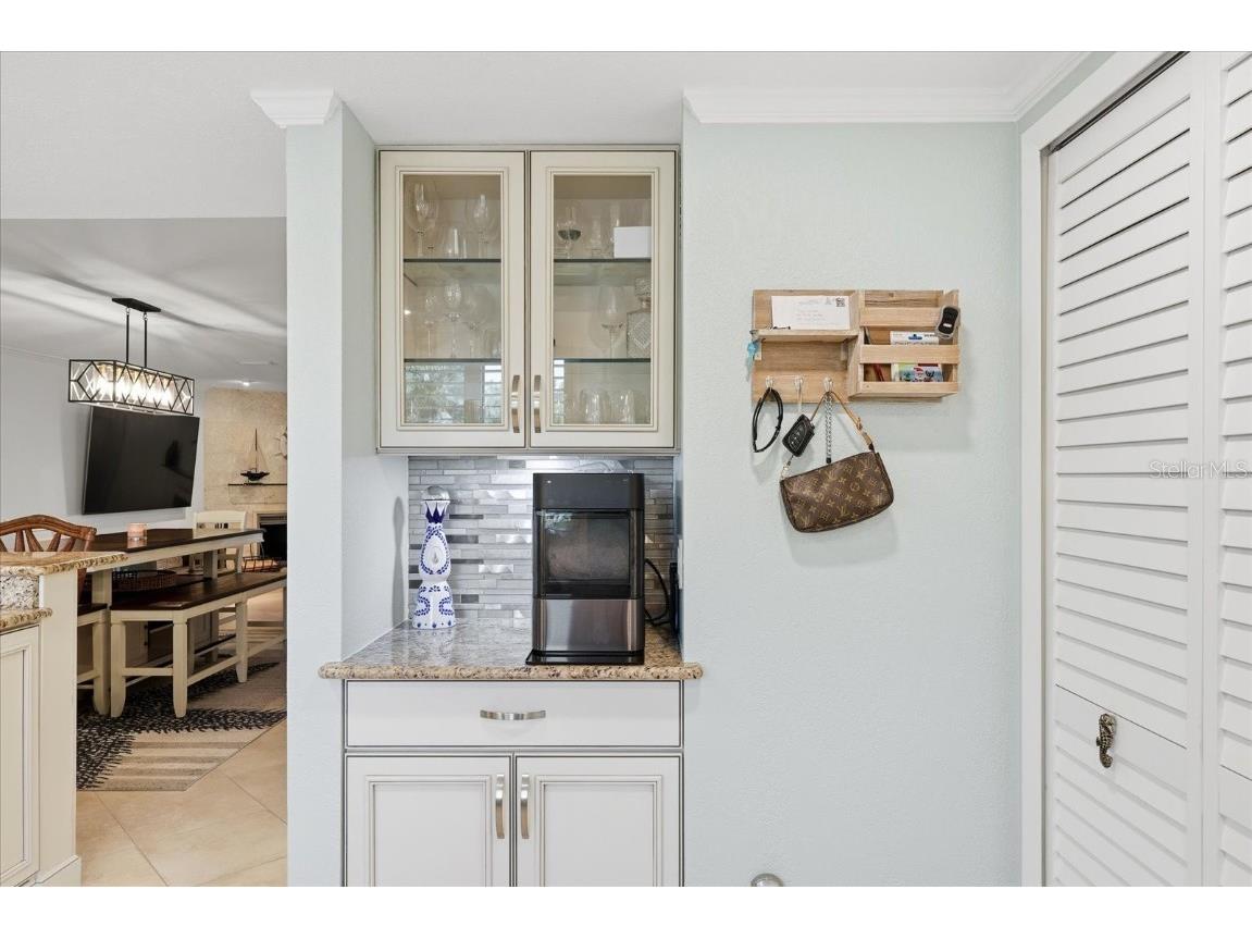 501 Sandy Hook Road Treasure Island FL 33706 TB8460993 image11