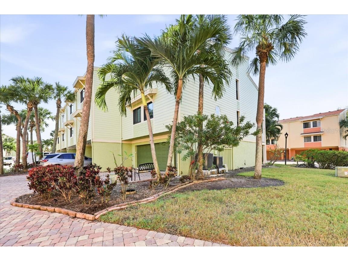 501 Sandy Hook Road Treasure Island FL 33706 TB8460993 image2