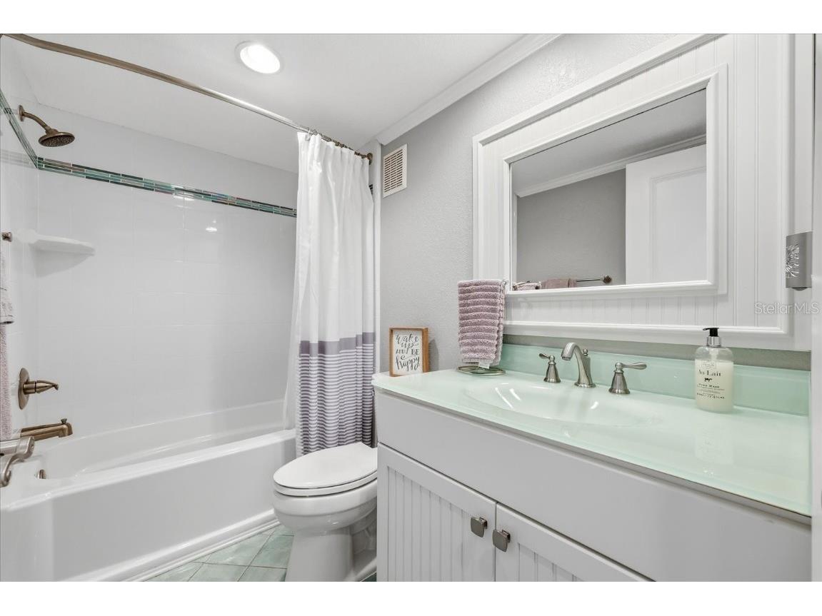 501 Sandy Hook Road Treasure Island FL 33706 TB8460993 image37