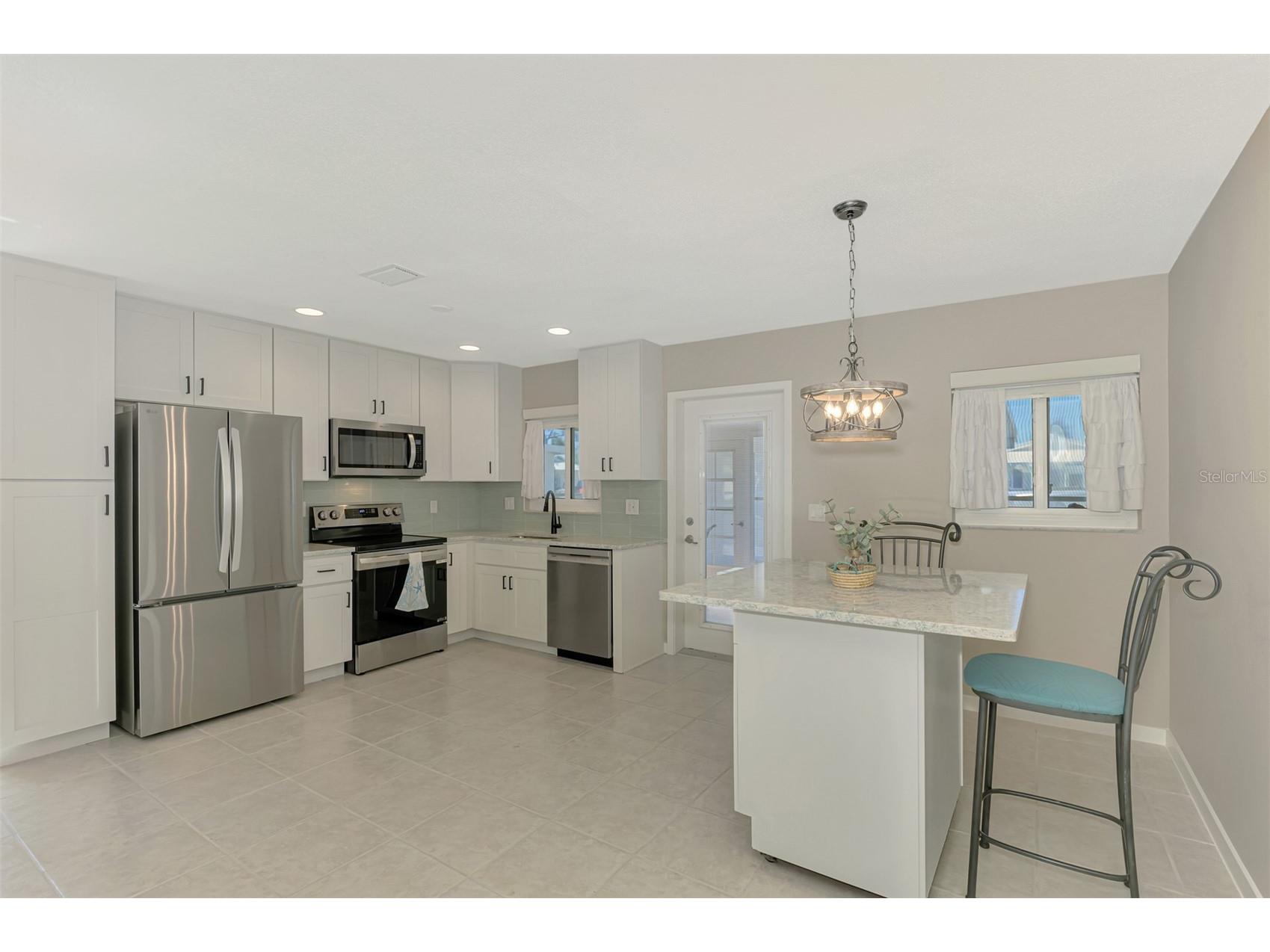 501 Sloop Way Nokomis FL 34275 N6140847 image7