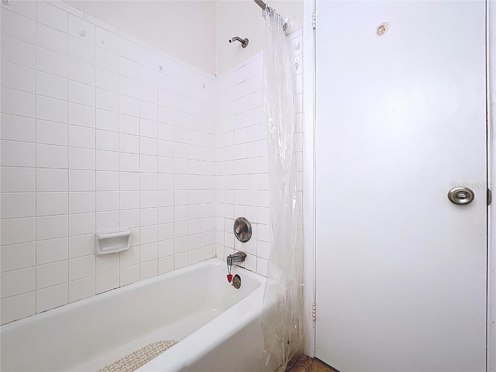 501 Spring Avenue Anna Maria FL 34216 A4673736 image39