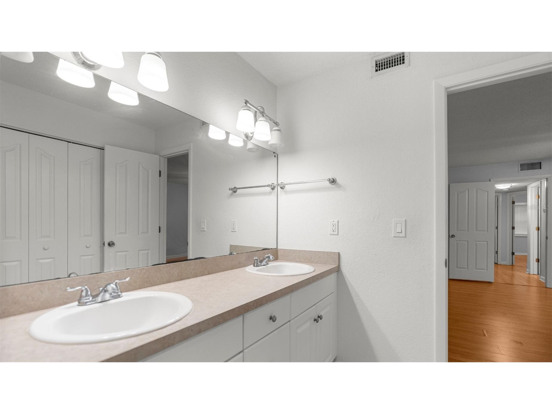 501 SW 75th Street #B5 Gainesville FL 32607 GC540528 image17