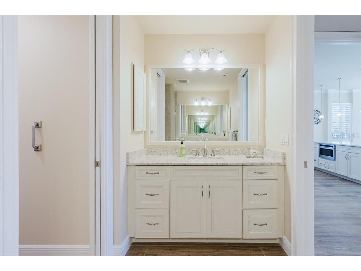 501 Tamiami Trail N #201 Venice FL 34285 A4657229 image42