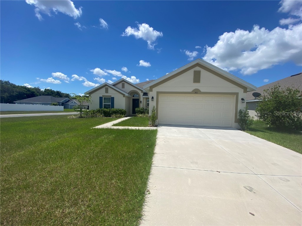 501 W Leah Court Fruitland Park FL 34731 G5075345 image1
