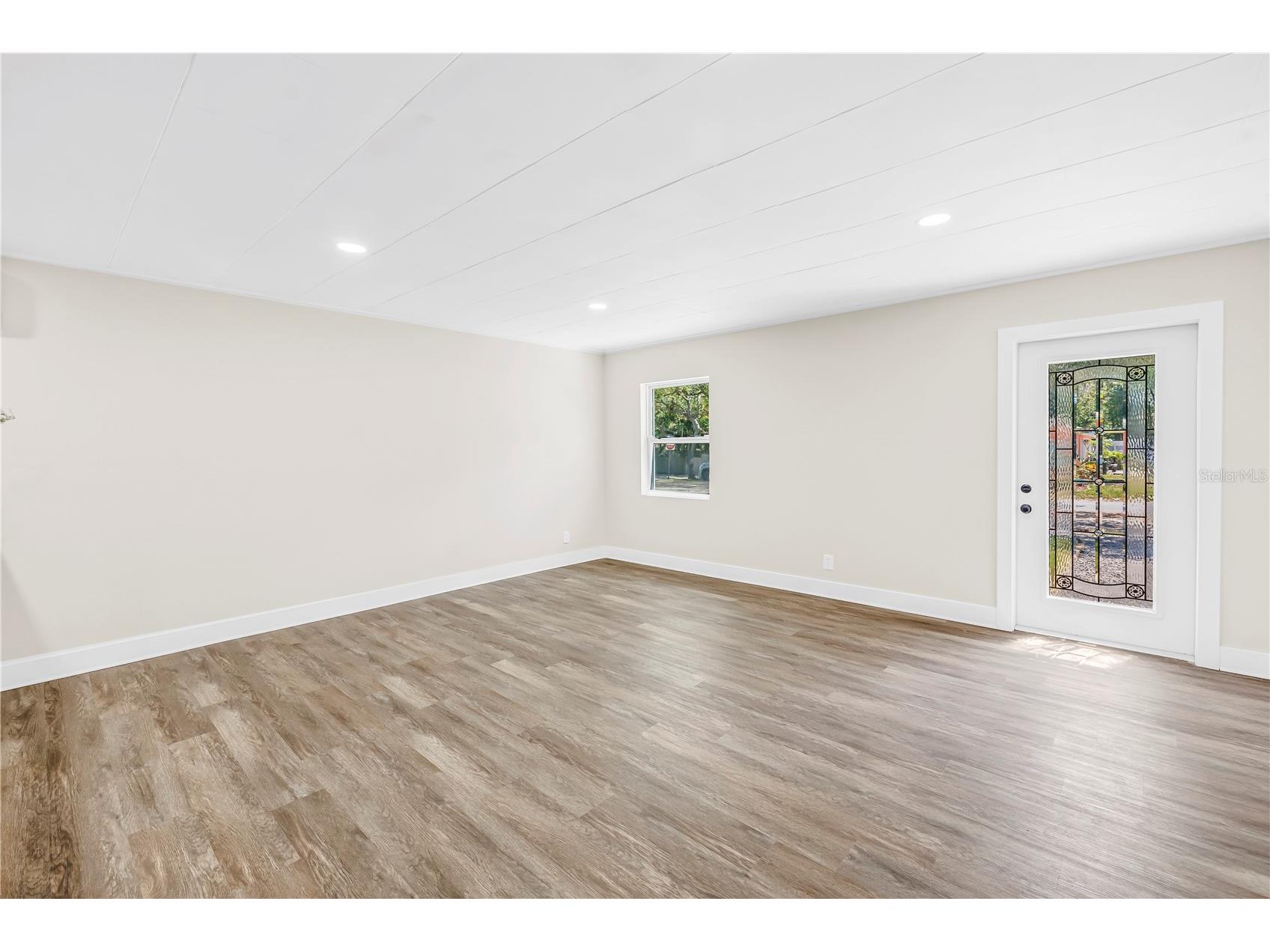 5010 109th Way N Saint Petersburg FL 33708 TB8493779 image13