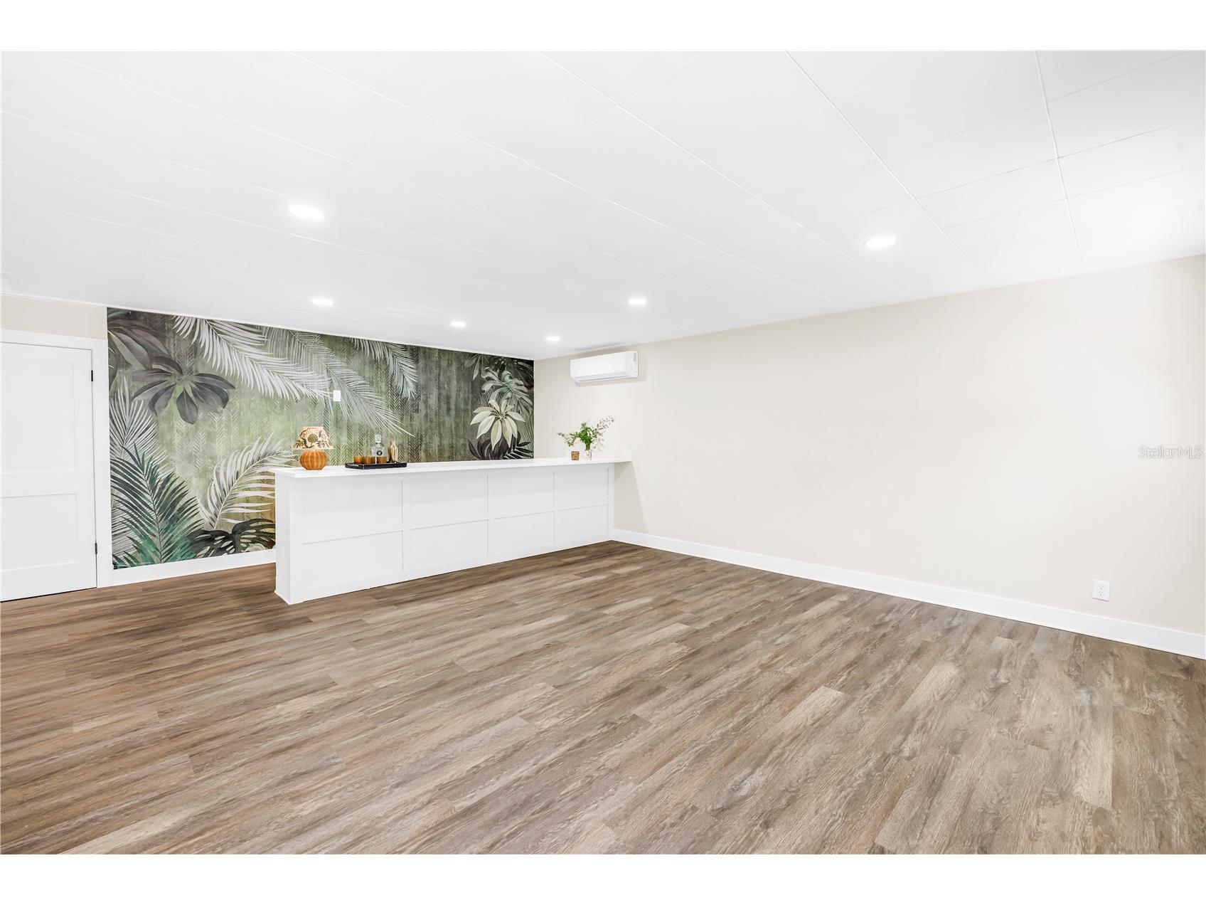 5010 109th Way N Saint Petersburg FL 33708 TB8493779 image14