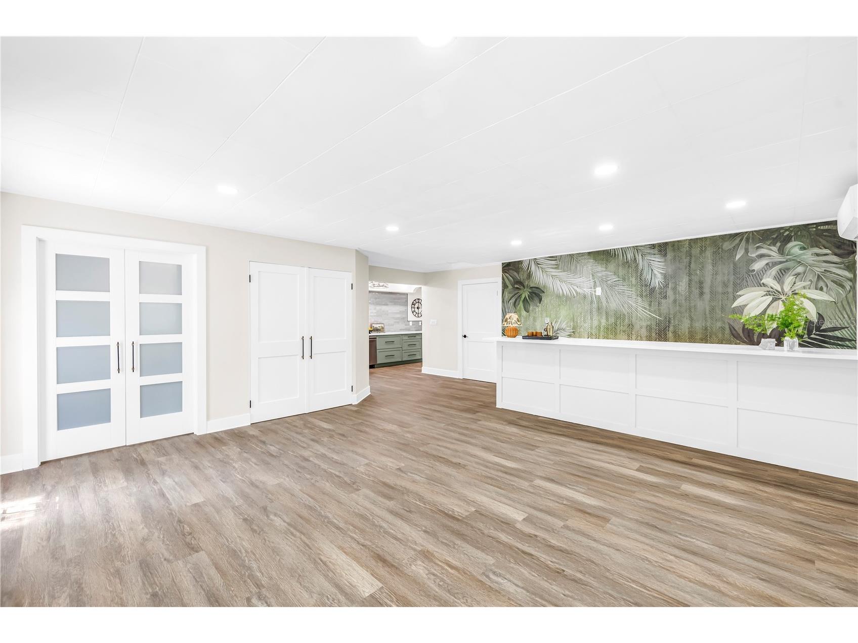 5010 109th Way N Saint Petersburg FL 33708 TB8493779 image15