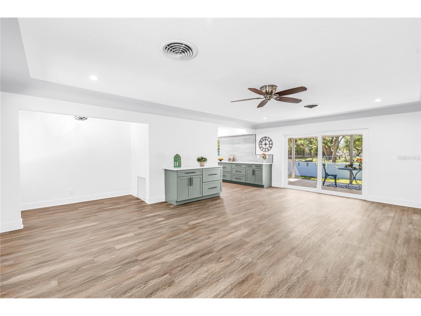 5010 109th Way N Saint Petersburg FL 33708 TB8493779 image36
