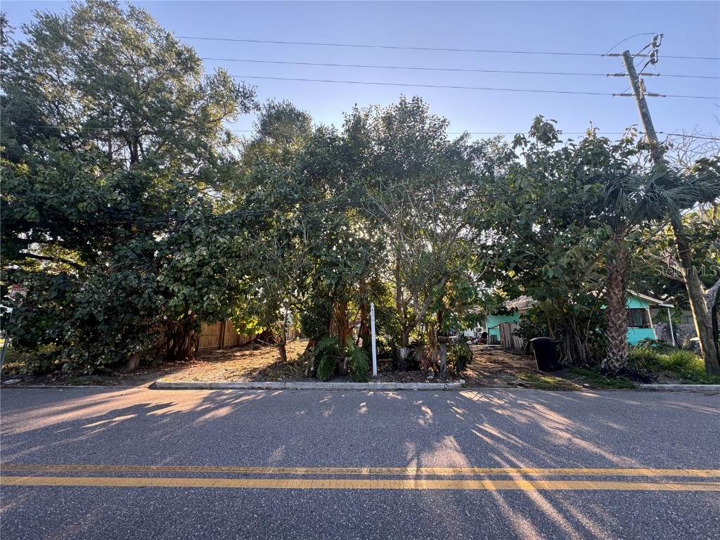5010 22nd Street N Saint Petersburg FL 33714 U8230338 image1