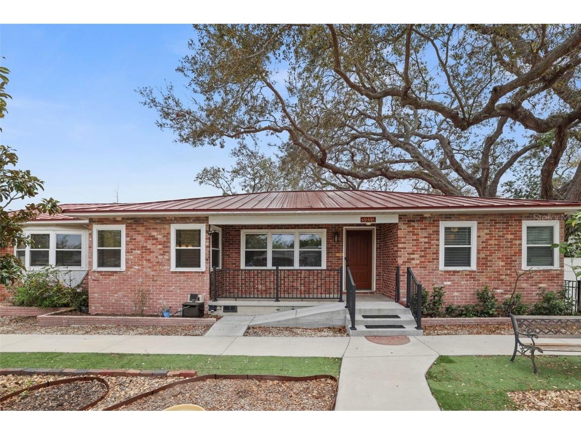 5010 45th Avenue N Saint Petersburg FL 33709 TB8365348 image1