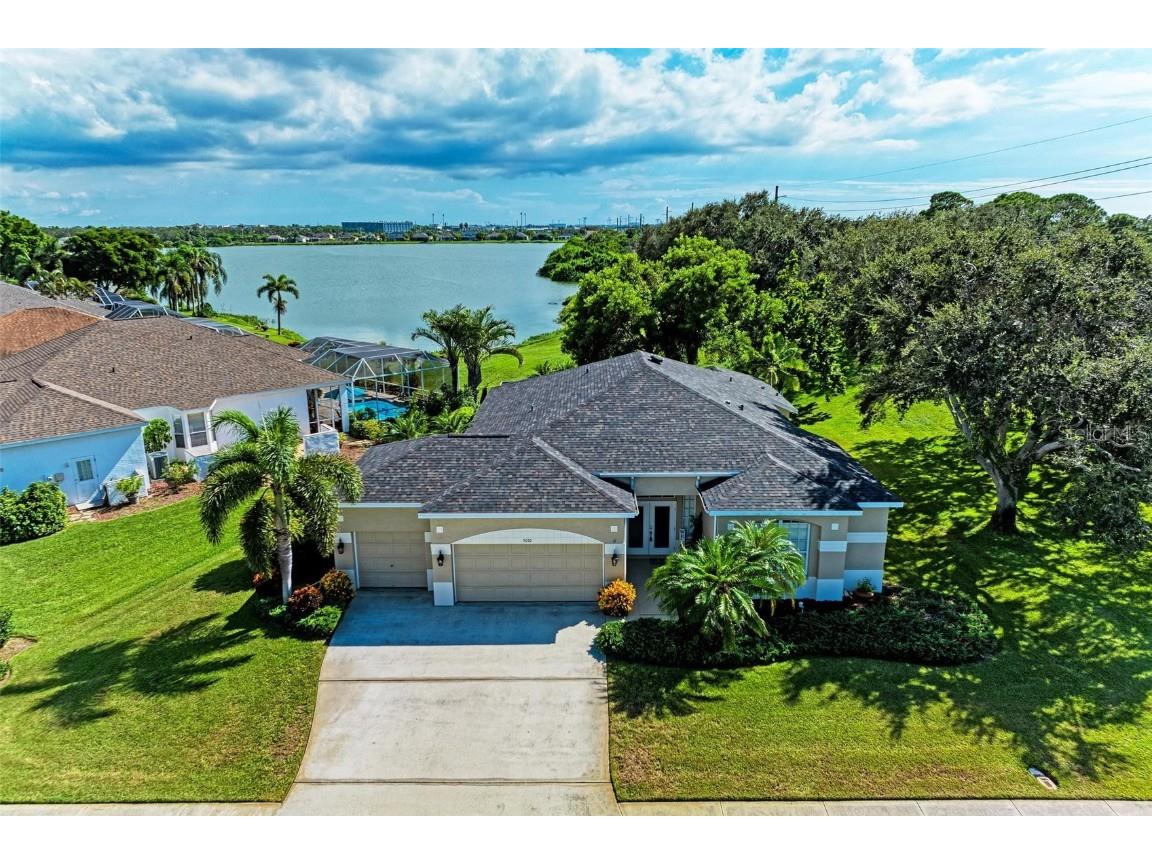 5010 50th Avenue W Bradenton FL 34210 A4584012 image1