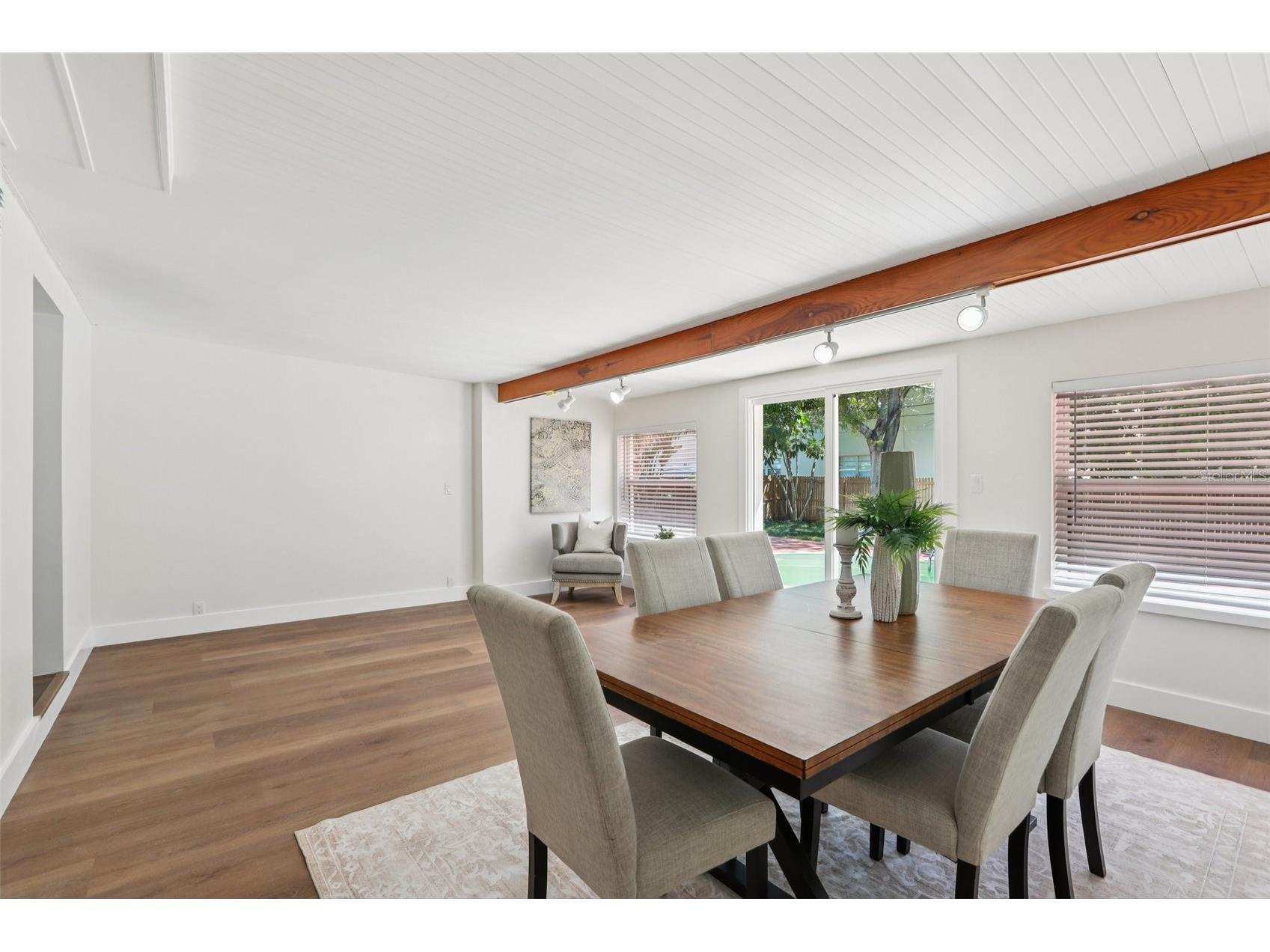 5010 8th Ave N Saint Petersburg FL 33710 TB8486033 image16