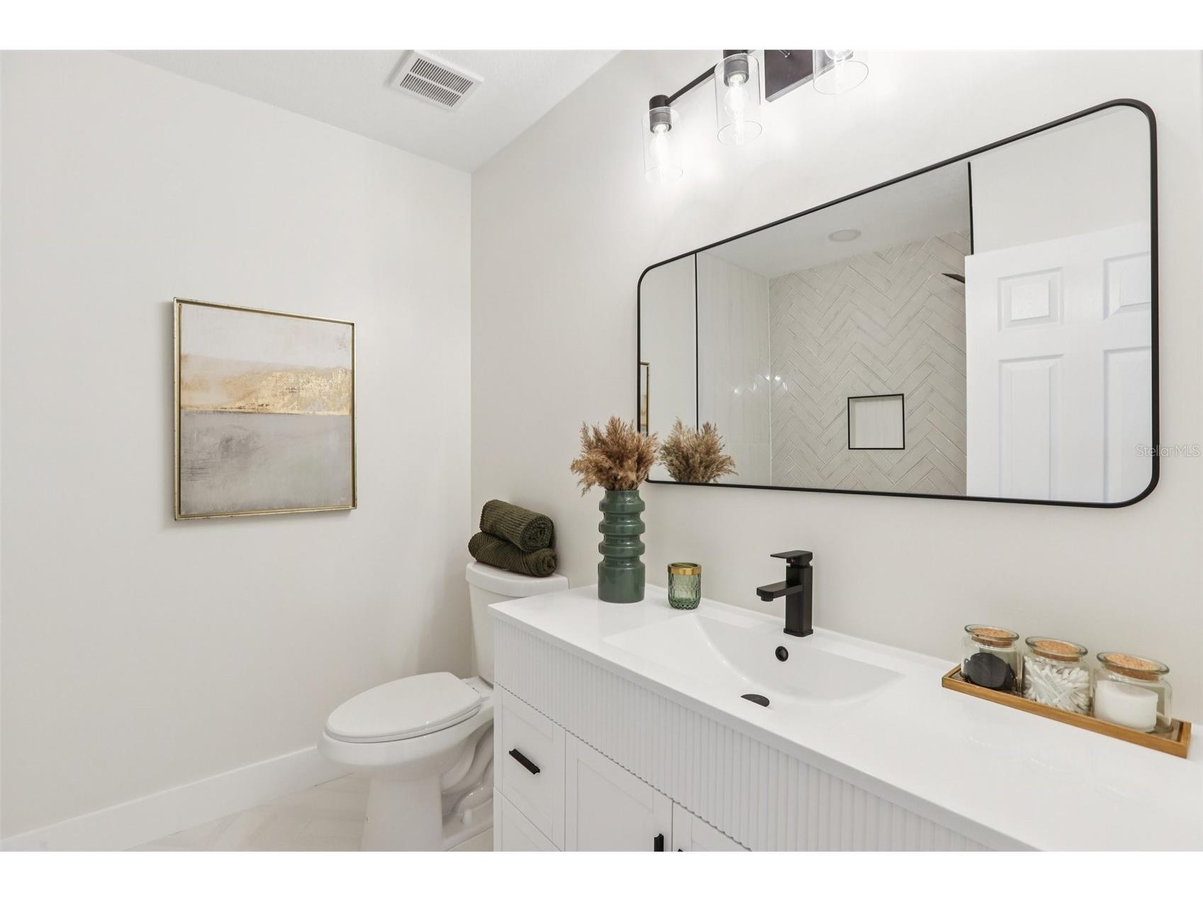 5010 8th Ave N Saint Petersburg FL 33710 TB8486033 image38