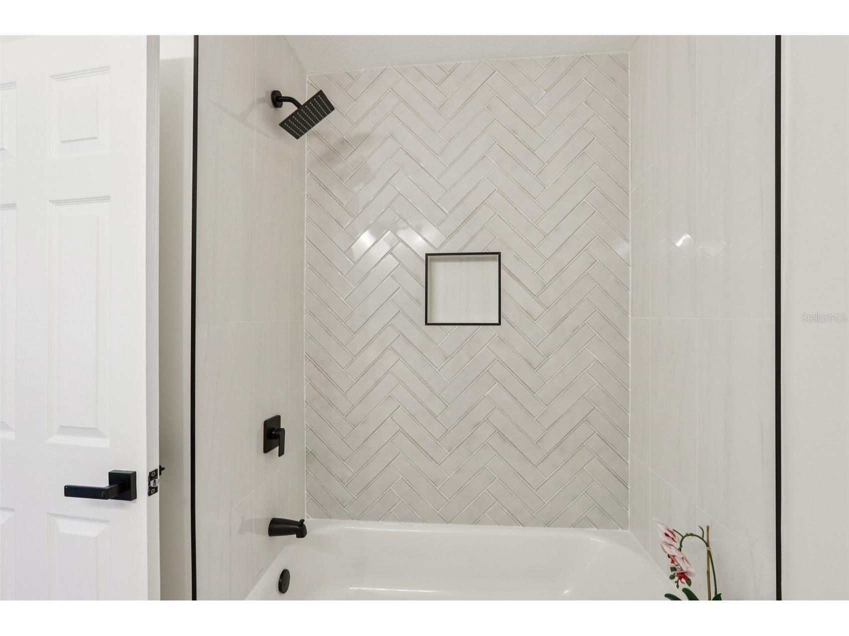 5010 8th Ave N Saint Petersburg FL 33710 TB8486033 image39