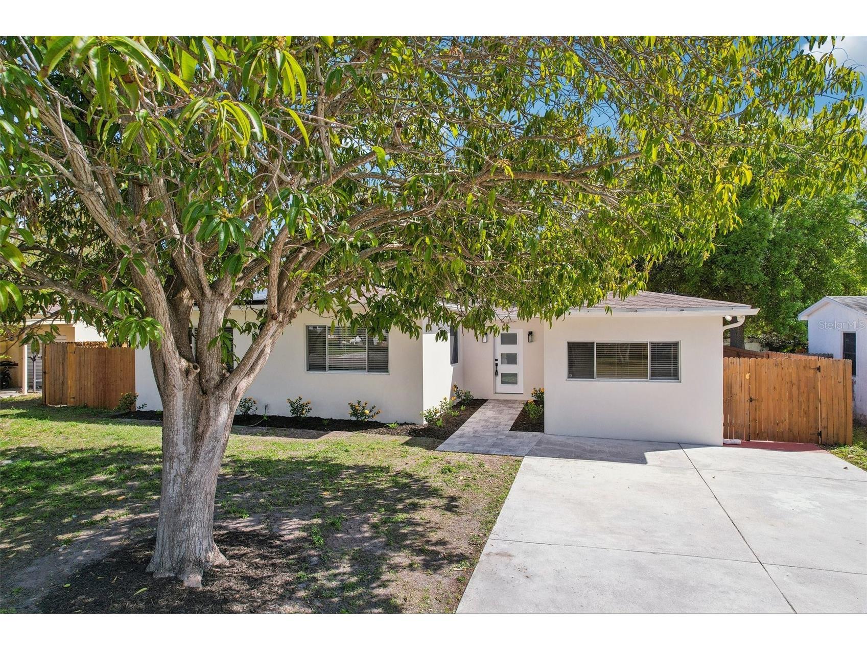 5010 8th Ave N Saint Petersburg FL 33710 TB8486033 image70