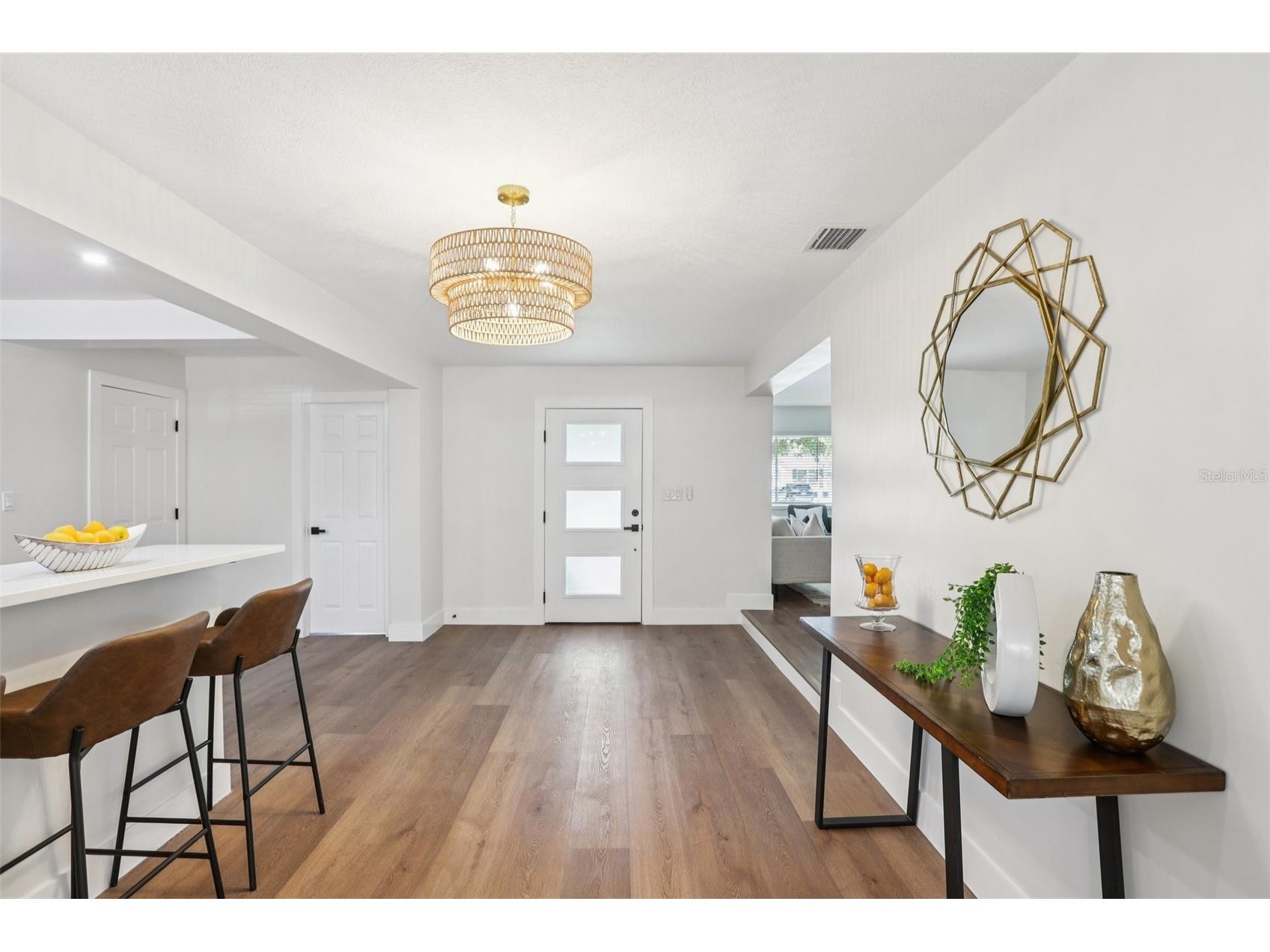 5010 8th Ave N Saint Petersburg FL 33710 TB8486033 image9