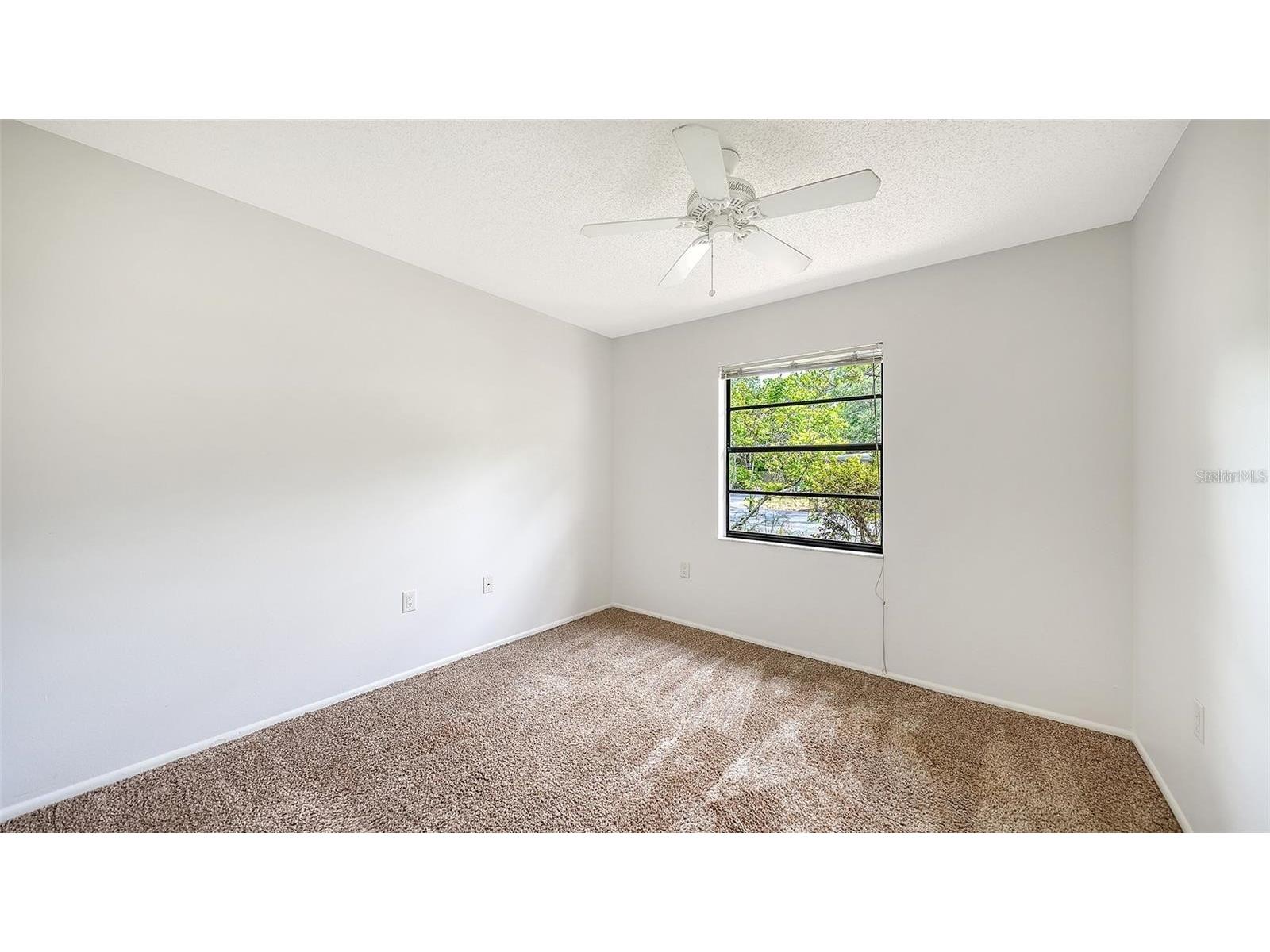 5010 Barrington Circle #2001 Sarasota FL 34234 A4698806 image29