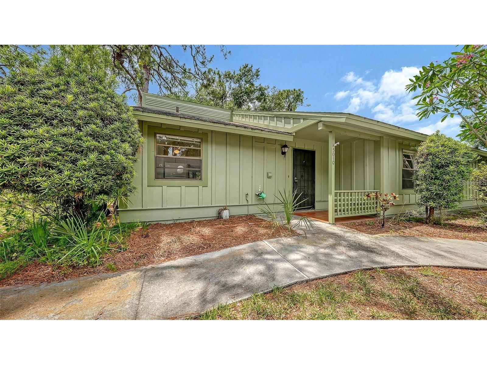 5010 Barrington Circle #2001 Sarasota FL 34234 A4698806 image5