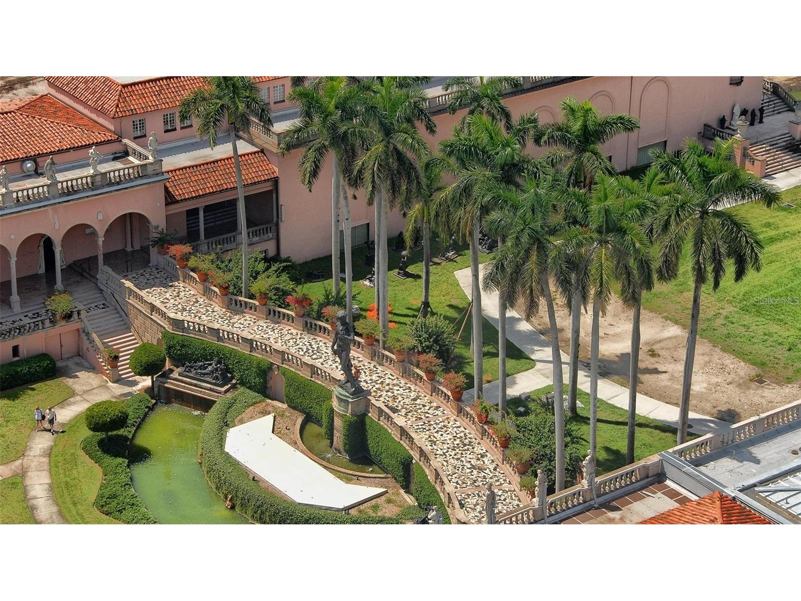 5010 Barrington Circle #2001 Sarasota FL 34234 A4698806 image65