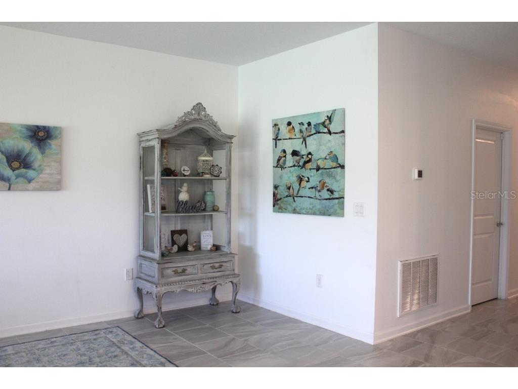 5010 Four Strand Court Saint Cloud FL 34772 TB8486371 image10