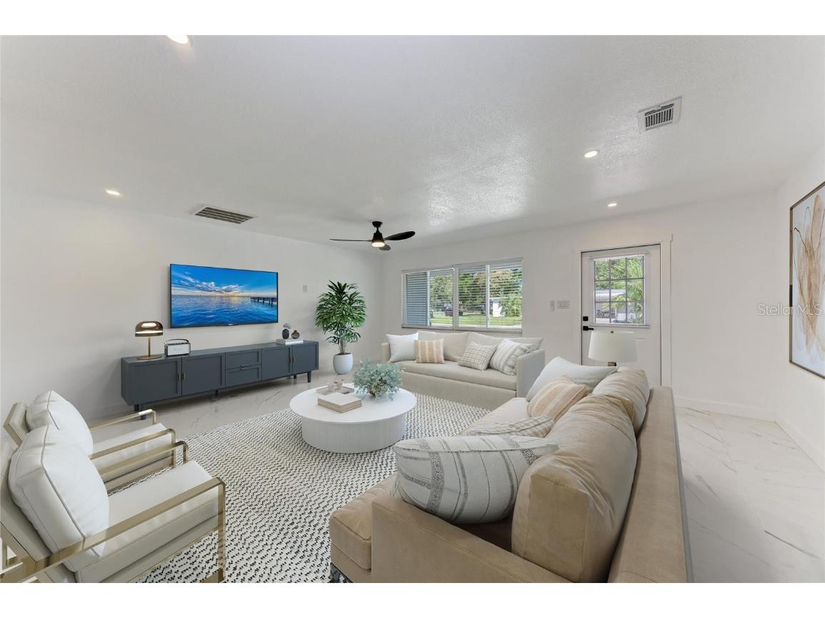 5010 Lahaina Drive Sarasota FL 34232 A4669176 image10