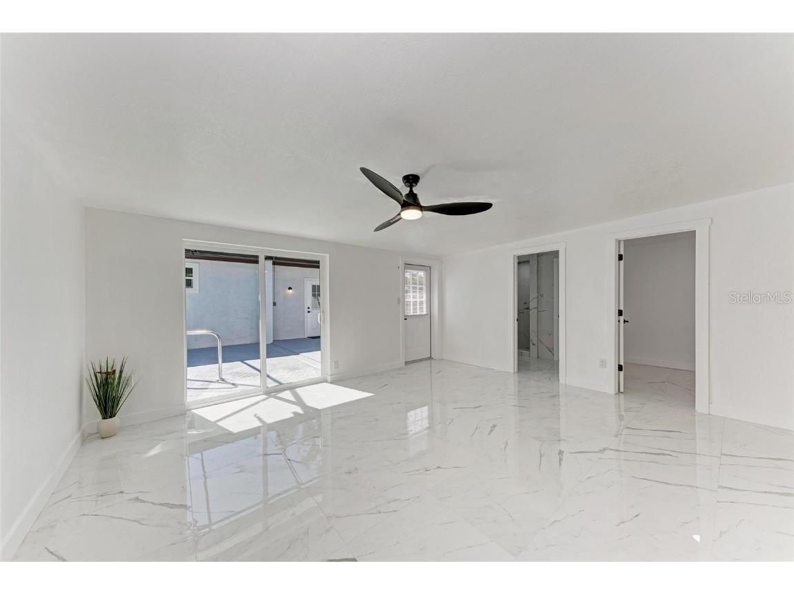 5010 Lahaina Drive Sarasota FL 34232 A4669176 image21