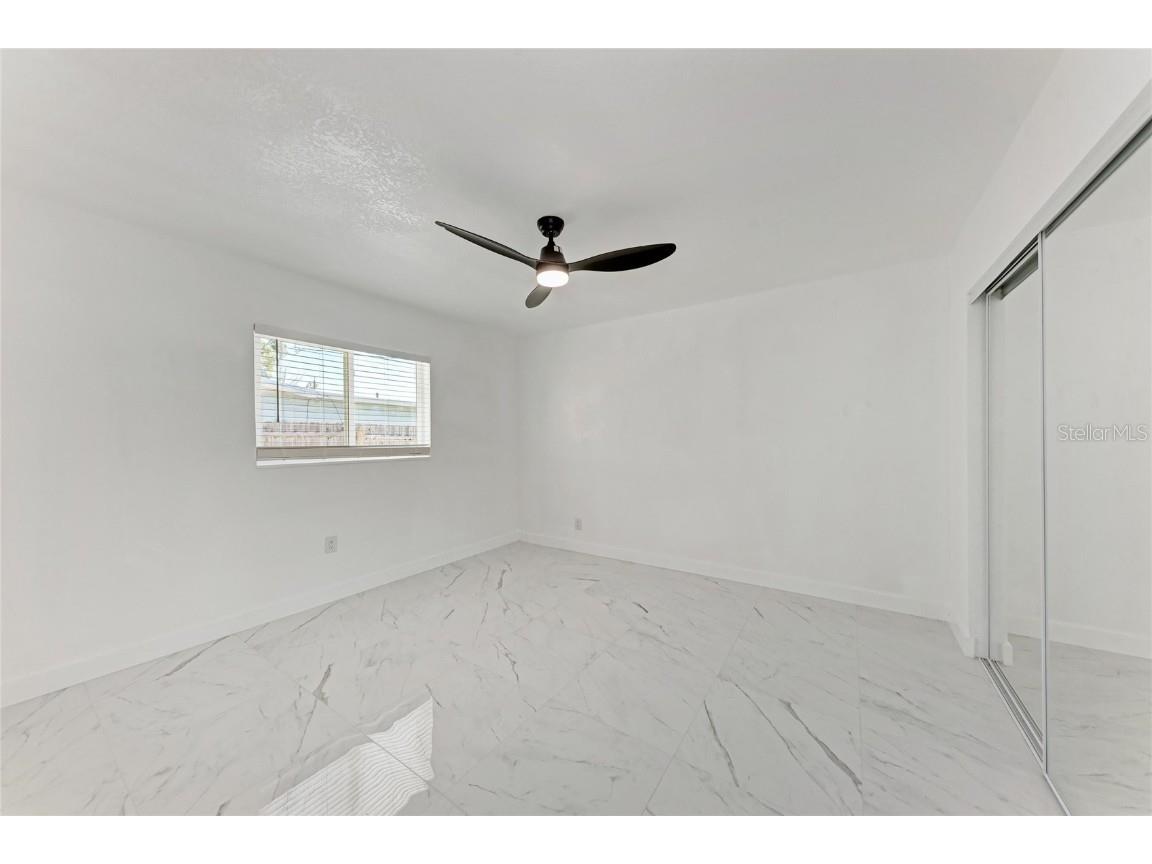 5010 Lahaina Drive Sarasota FL 34232 A4669176 image31