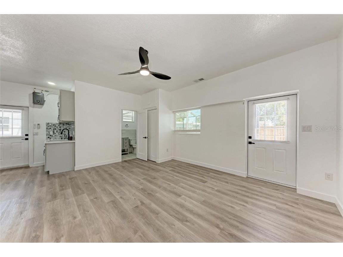 5010 Lahaina Drive Sarasota FL 34232 A4669176 image47