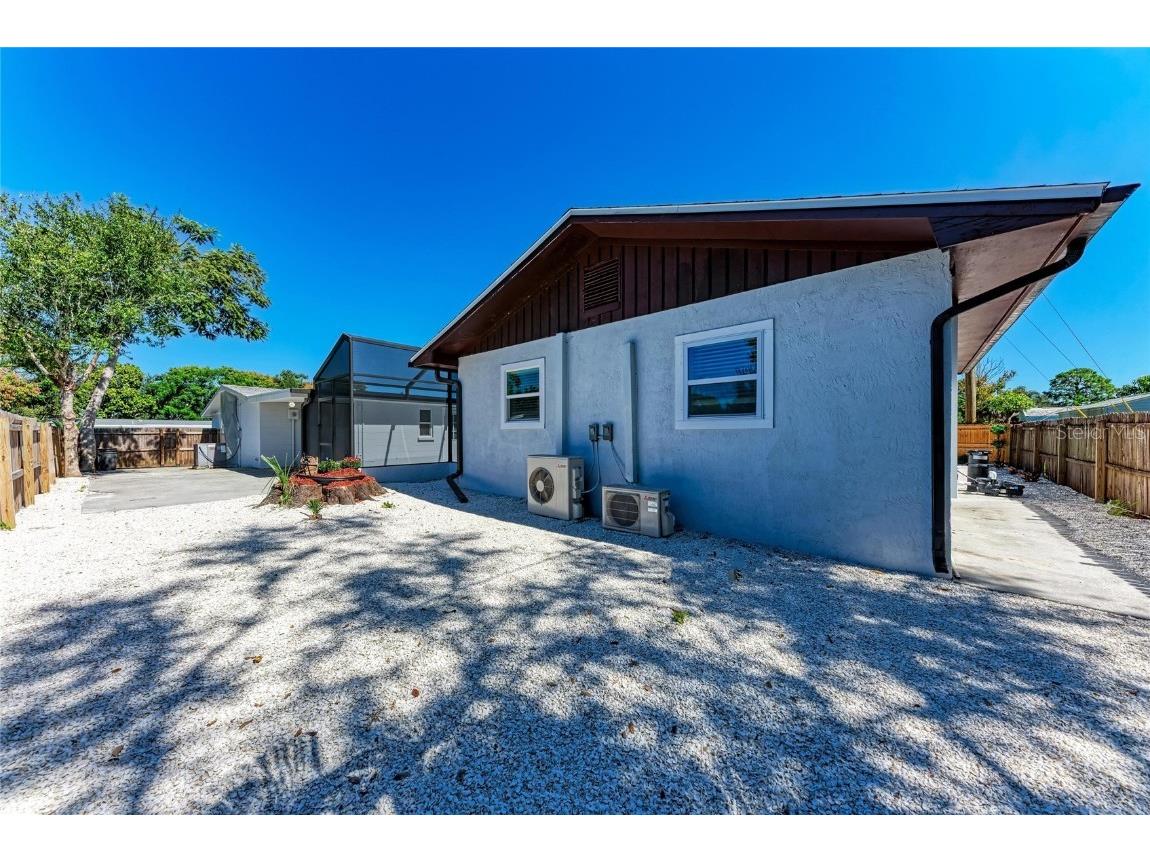 5010 Lahaina Drive Sarasota FL 34232 A4669176 image60