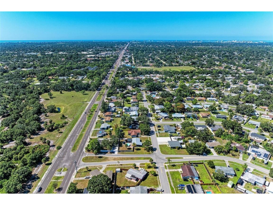 5010 Lahaina Drive Sarasota FL 34232 A4669176 image70