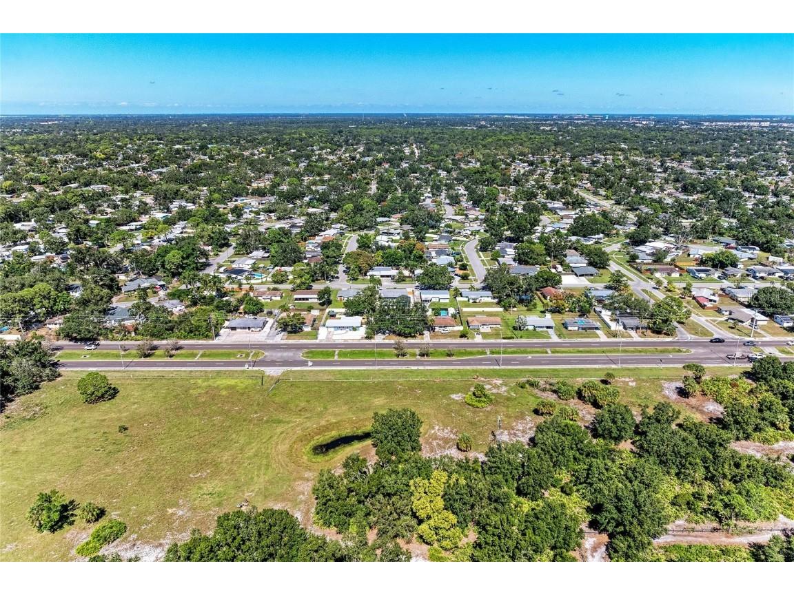 5010 Lahaina Drive Sarasota FL 34232 A4669176 image74