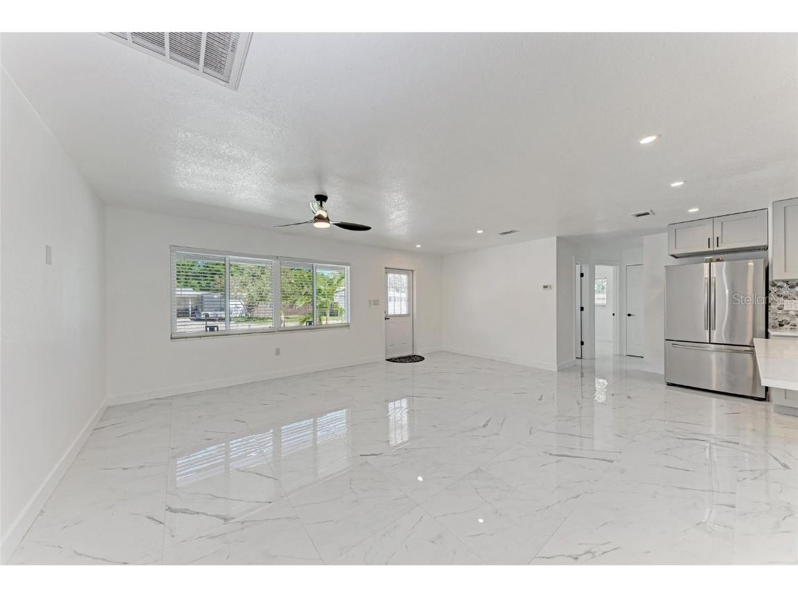 5010 Lahaina Drive Sarasota FL 34232 A4669176 image9