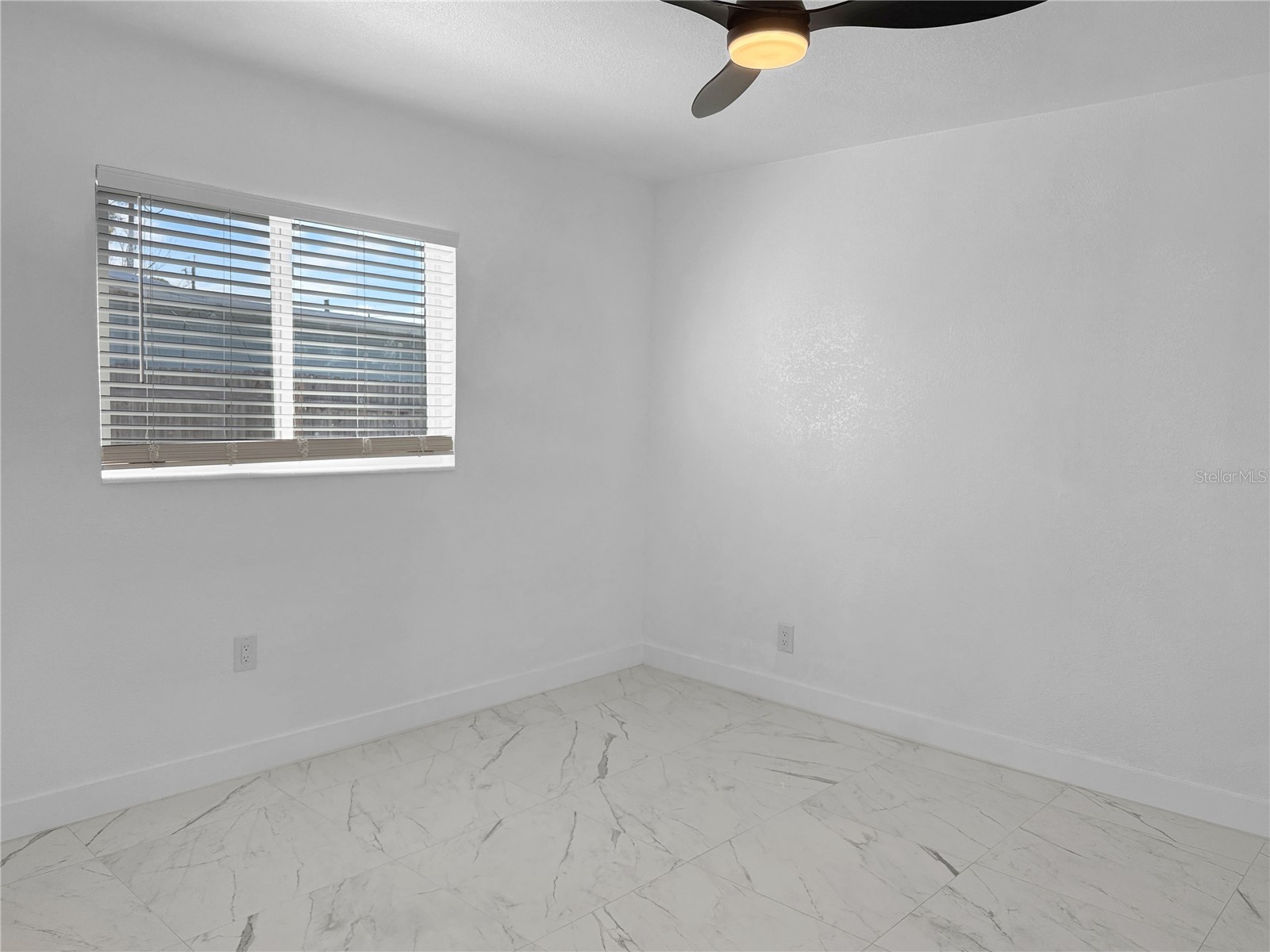 5010 Lahaina Drive Sarasota FL 34232 A4678105 image18