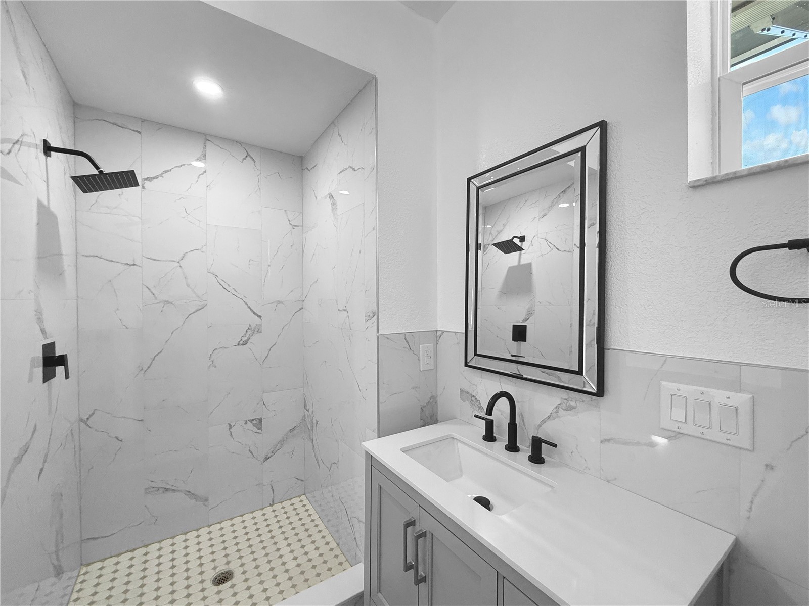 5010 Lahaina Drive Sarasota FL 34232 A4678105 image34