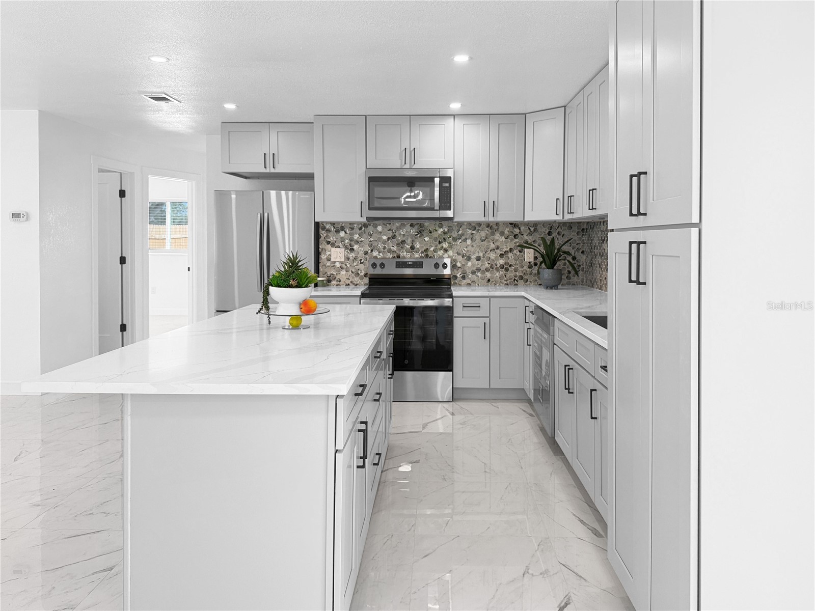 5010 Lahaina Drive Sarasota FL 34232 A4678105 image5
