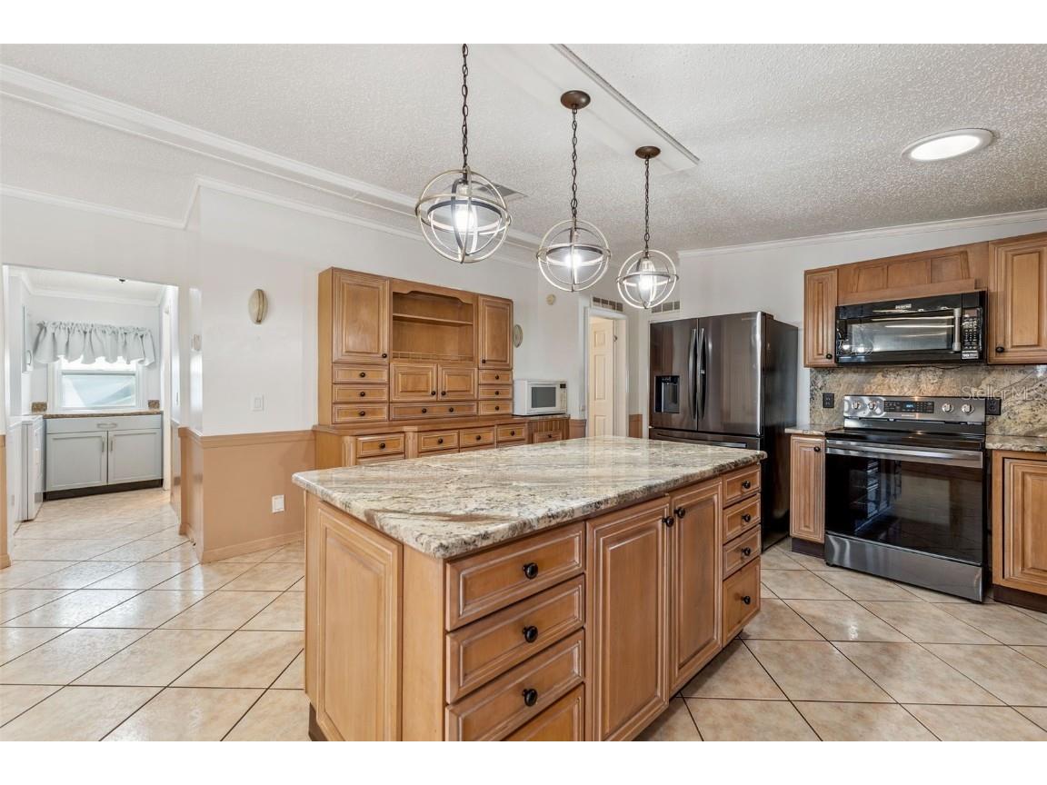 5010 Northshore Drive Polk City FL 33868 P4936532 image14