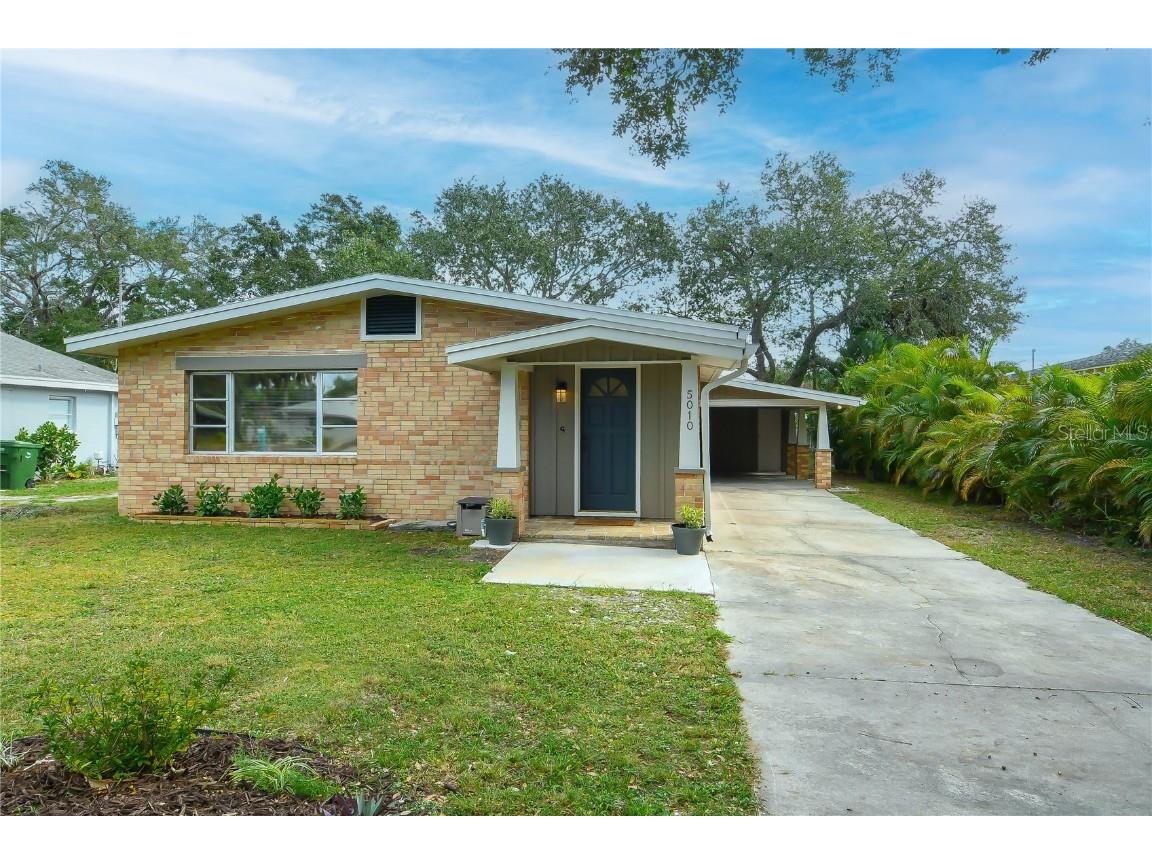 5010 Stevens Drive Sarasota FL 34234 A4553145 image1