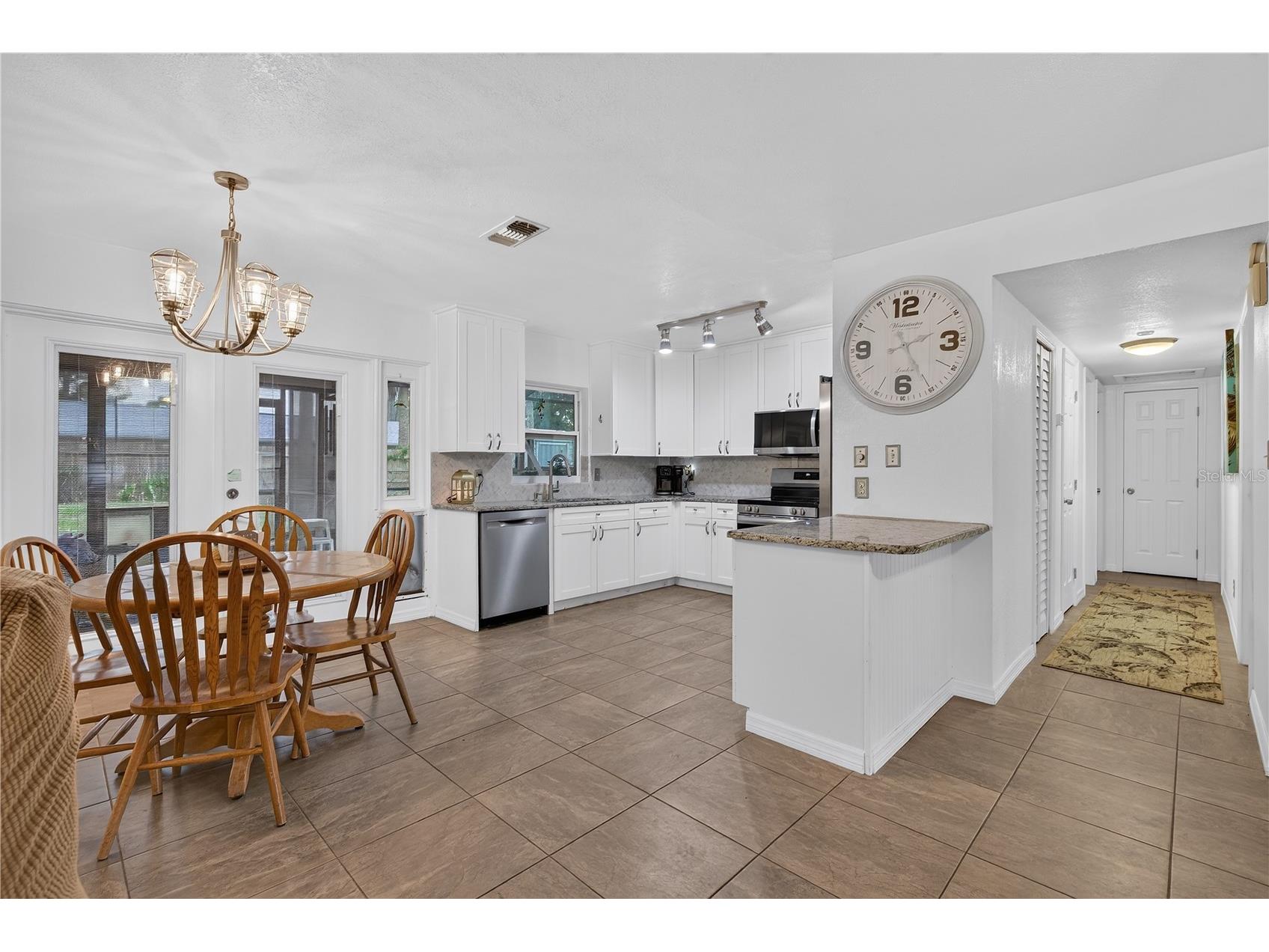 5010 Stolls Avenue Tampa FL 33615 W7887408 image12