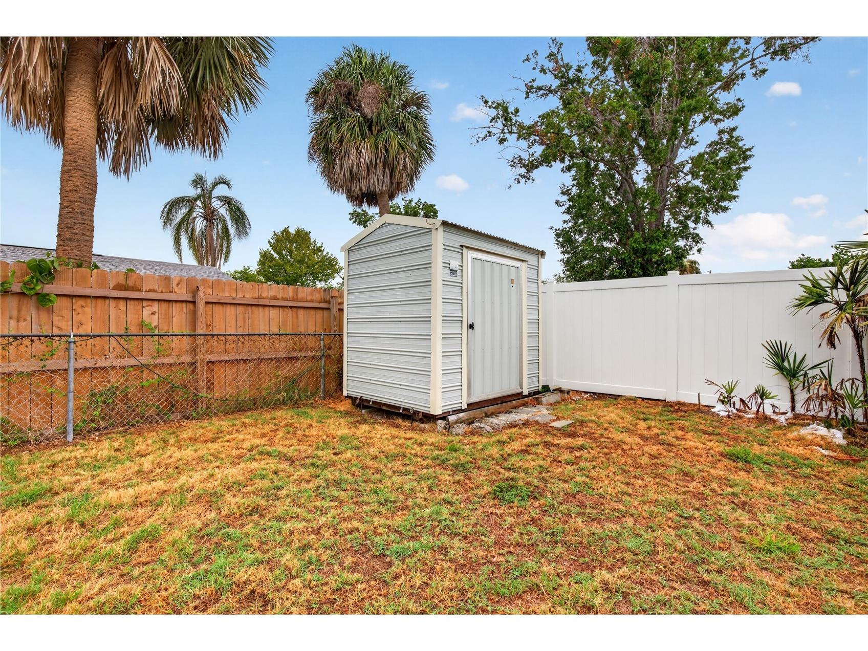 5010 Stolls Avenue Tampa FL 33615 W7887408 image35