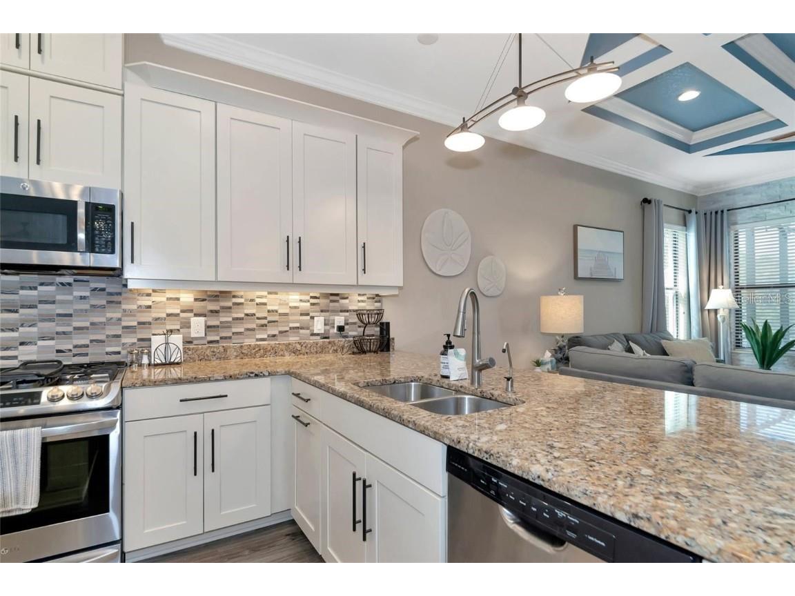 5010 Tivoli Run Bradenton FL 34211 A4653455 image5