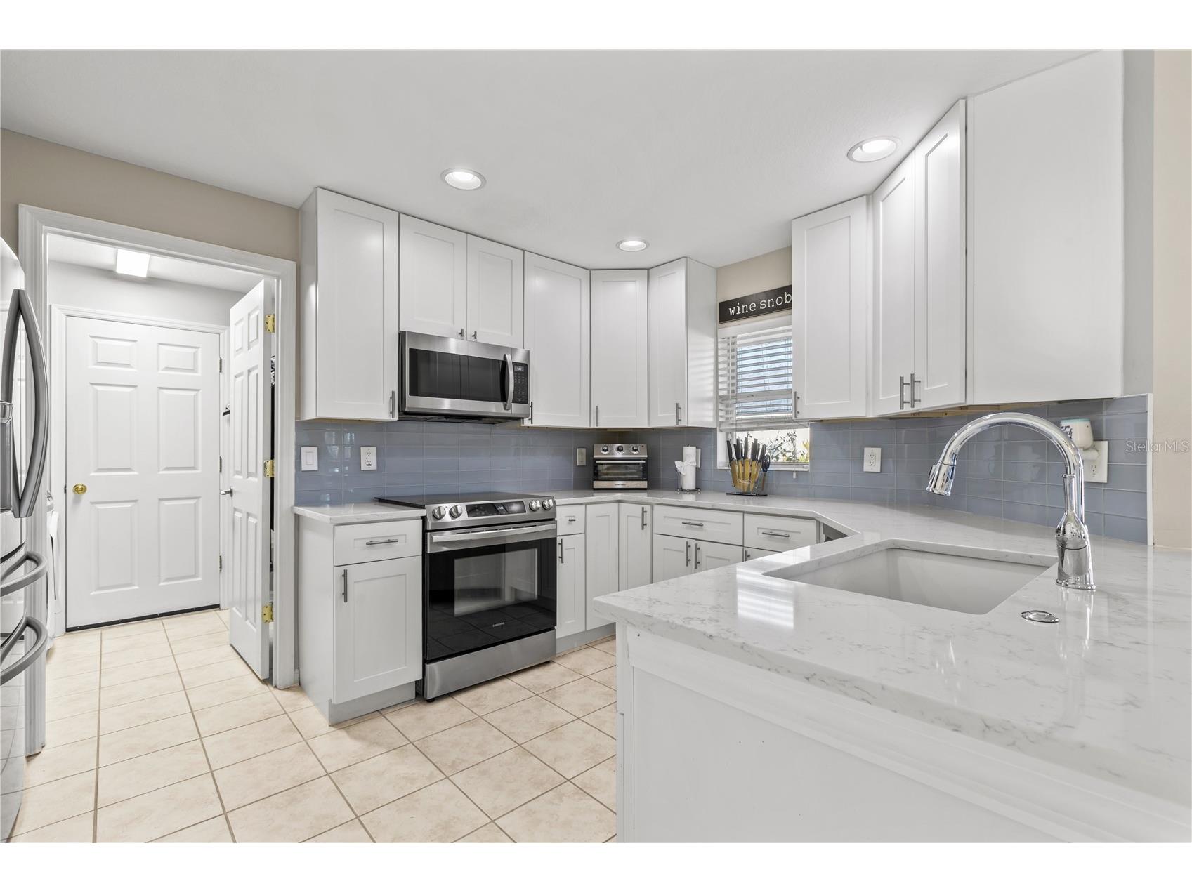 5011 72nd Street E Palmetto FL 34221 A4681868 image4