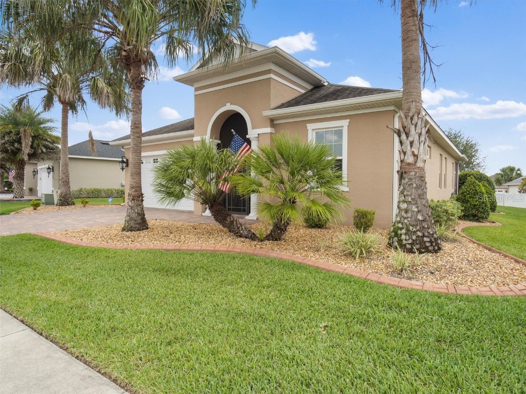 5011 Belted Kingfisher Drive Oxford FL 34484 - LAKE MIONA G5069742 image1